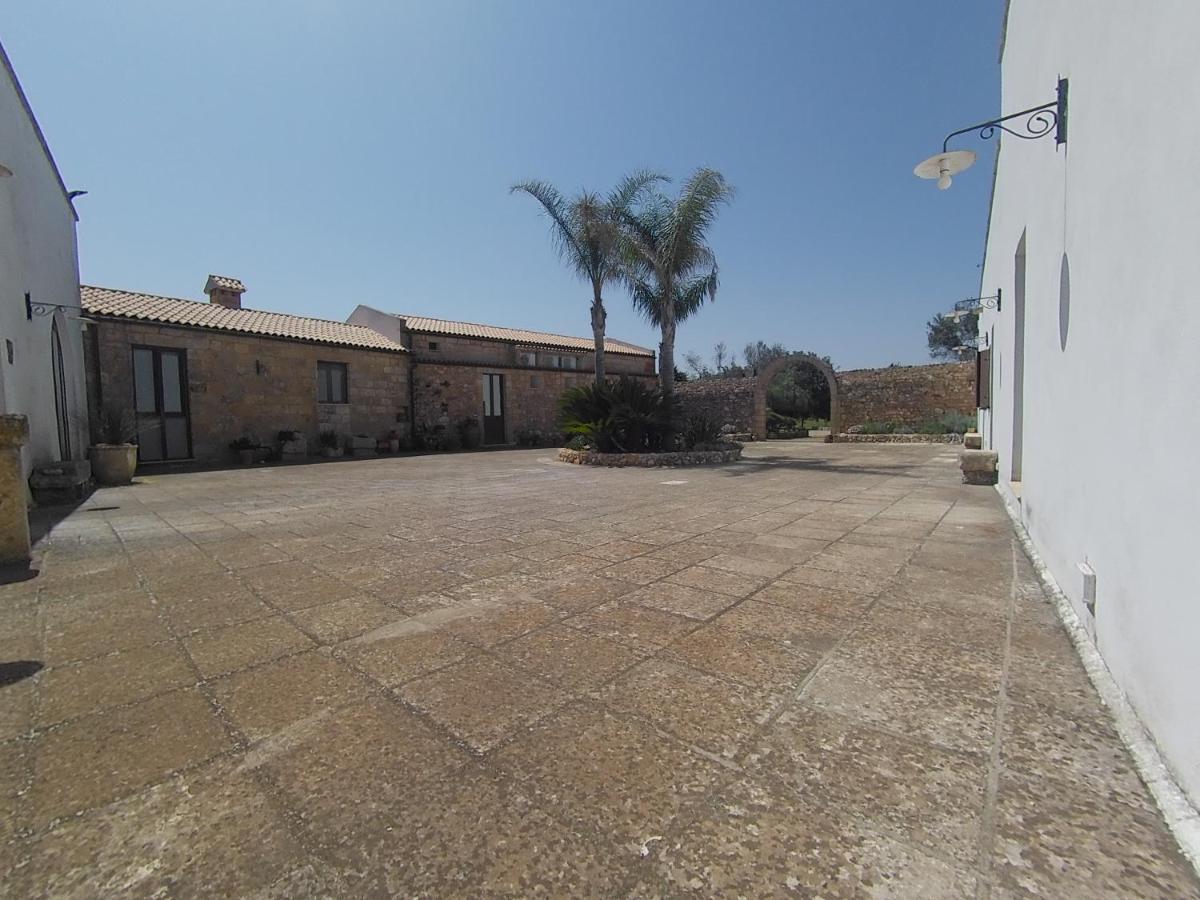 Azienda Agrituristica Masseria La Verna Patù Buitenkant foto