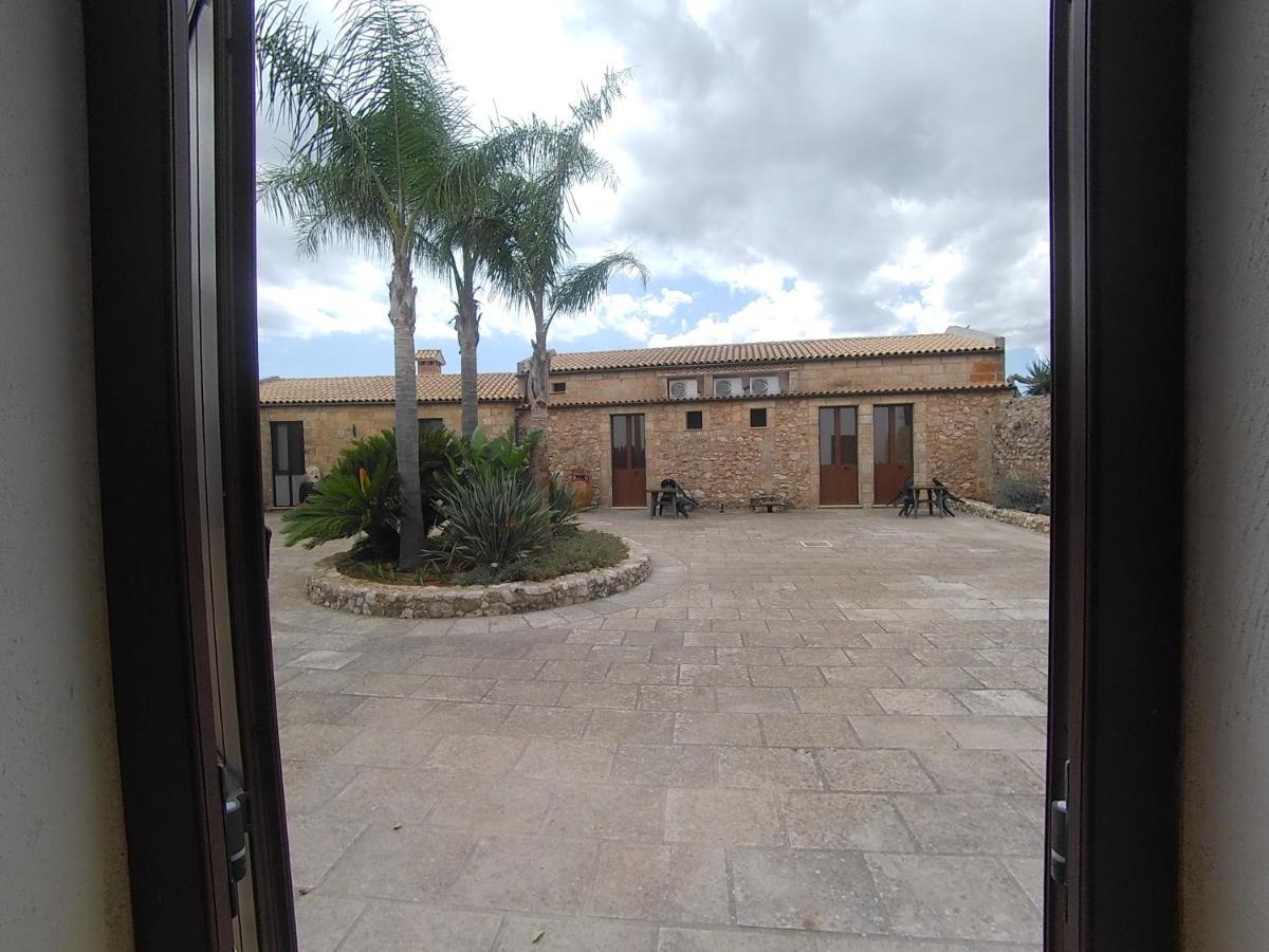 Azienda Agrituristica Masseria La Verna Patù Buitenkant foto