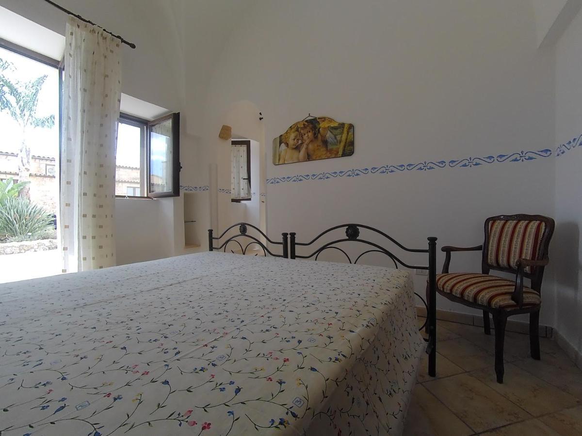 Azienda Agrituristica Masseria La Verna Patù Buitenkant foto