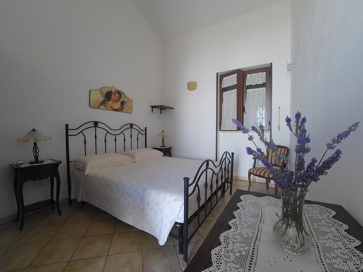 Azienda Agrituristica Masseria La Verna Patù Buitenkant foto