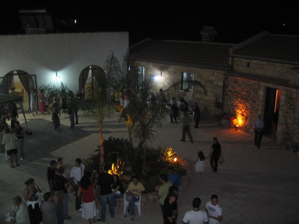 Azienda Agrituristica Masseria La Verna Patù Buitenkant foto