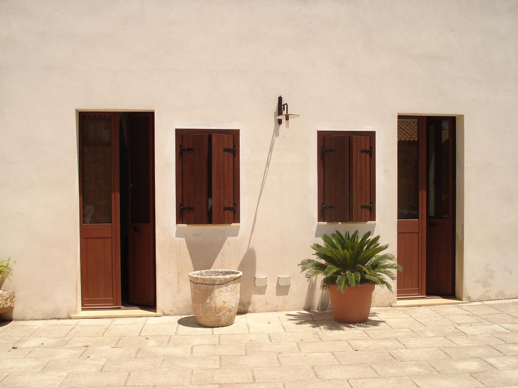 Azienda Agrituristica Masseria La Verna Patù Buitenkant foto